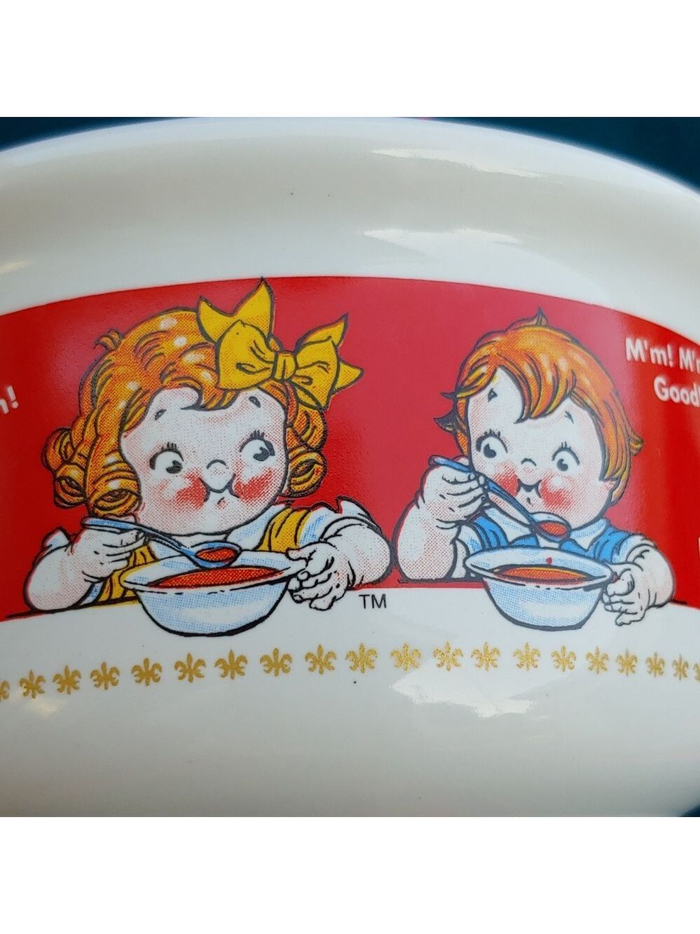 Campbell's 1998 Vintage White and Red Ceramic Soup Bowl with Lid